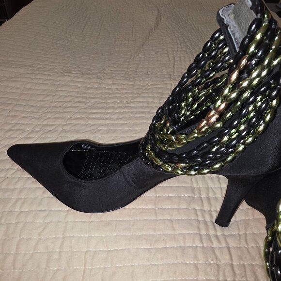 J. Renee - Picture 7 of 11